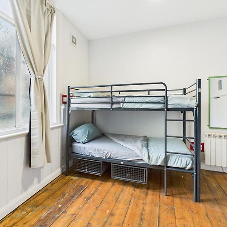 Bunkhouse Hostel Кардиф Екстериор снимка