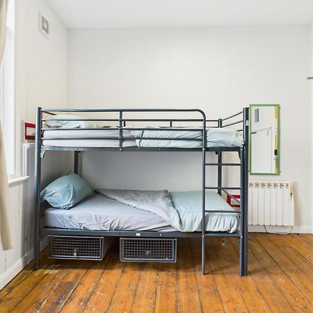Bunkhouse Hostel Кардиф Екстериор снимка